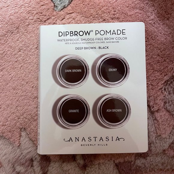 FREE ADD ON - ABH Dipbrow Pomade Sample in Deep - Picture 1 of 2
